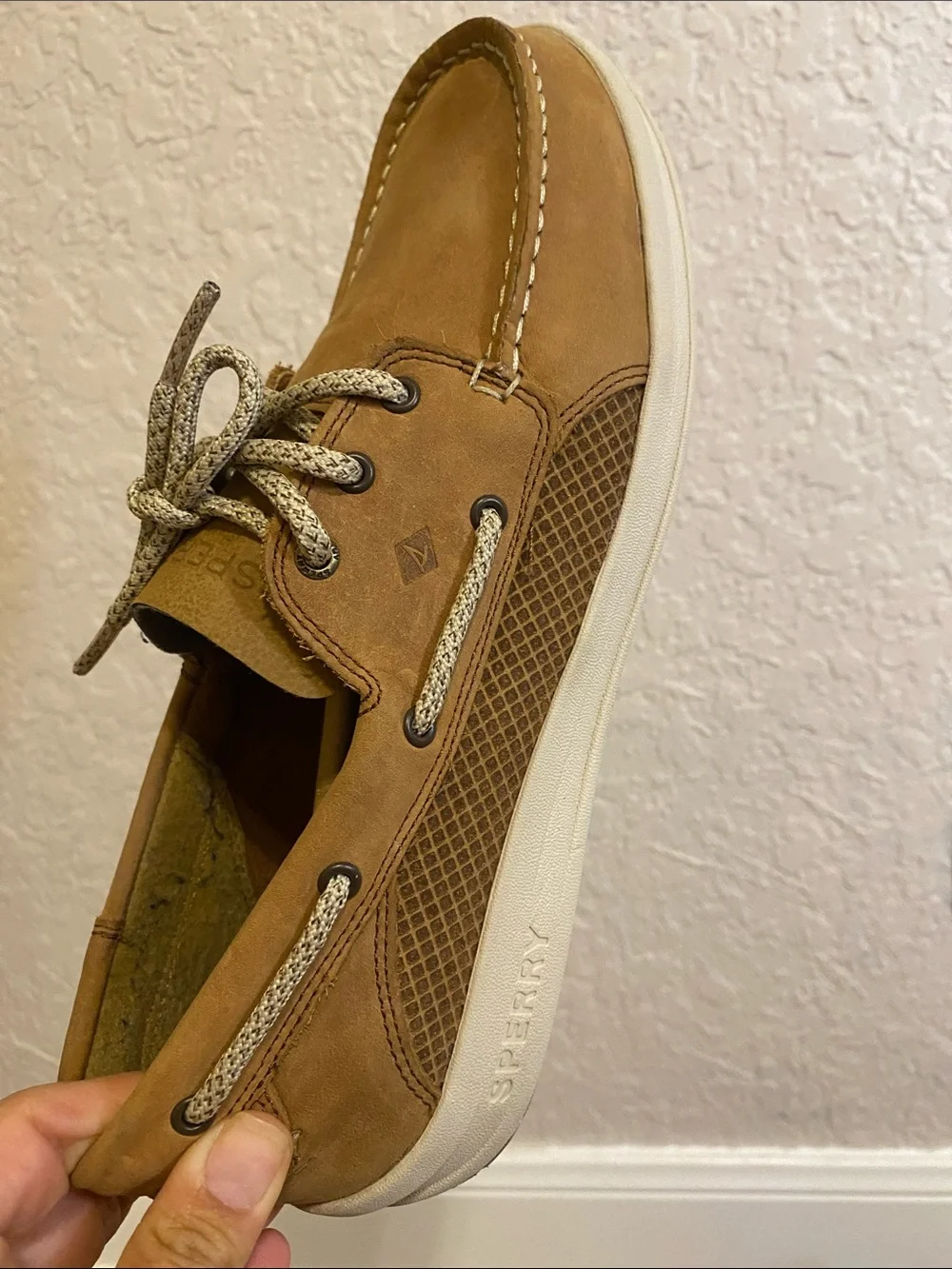 Like New Sperry Big Boy Brown Leather Boat Shoes Size 7M worn once